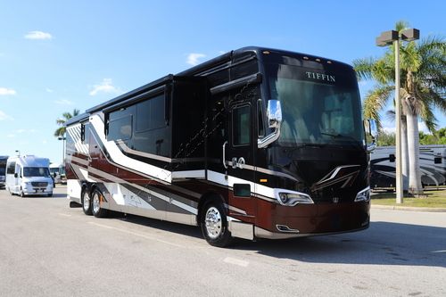 2023 Tiffin Motor Homes Allegro Bus 45OPP