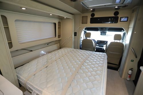 2024 Airstream Atlas E-1