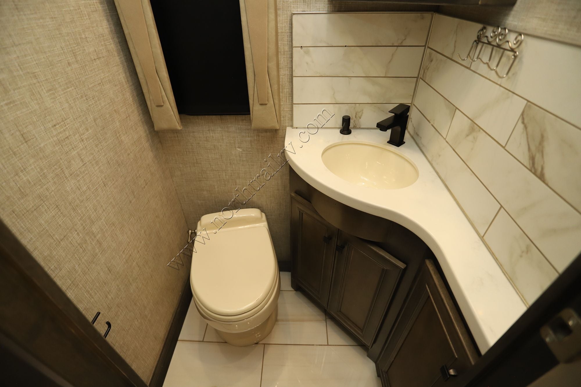 Used 2023 Tiffin Motor Homes Allegro Bus 45OPP Class A  For Sale