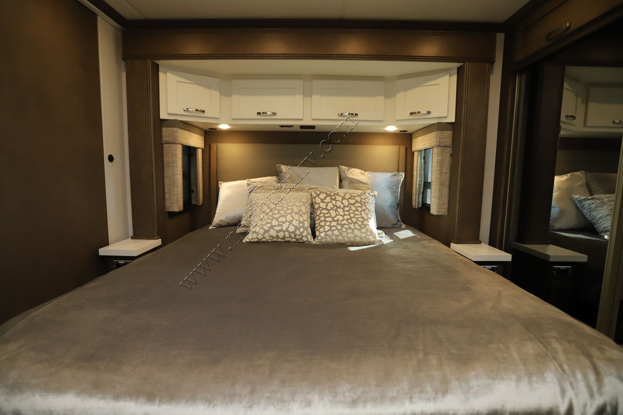 New 2026 Newmar Super Star 4040 Super C  For Sale