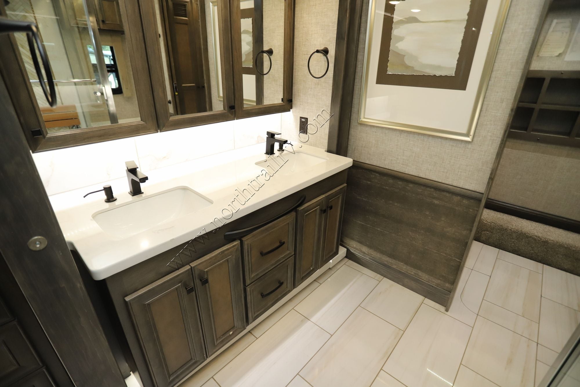 Used 2023 Tiffin Motor Homes Allegro Bus 45OPP Class A  For Sale