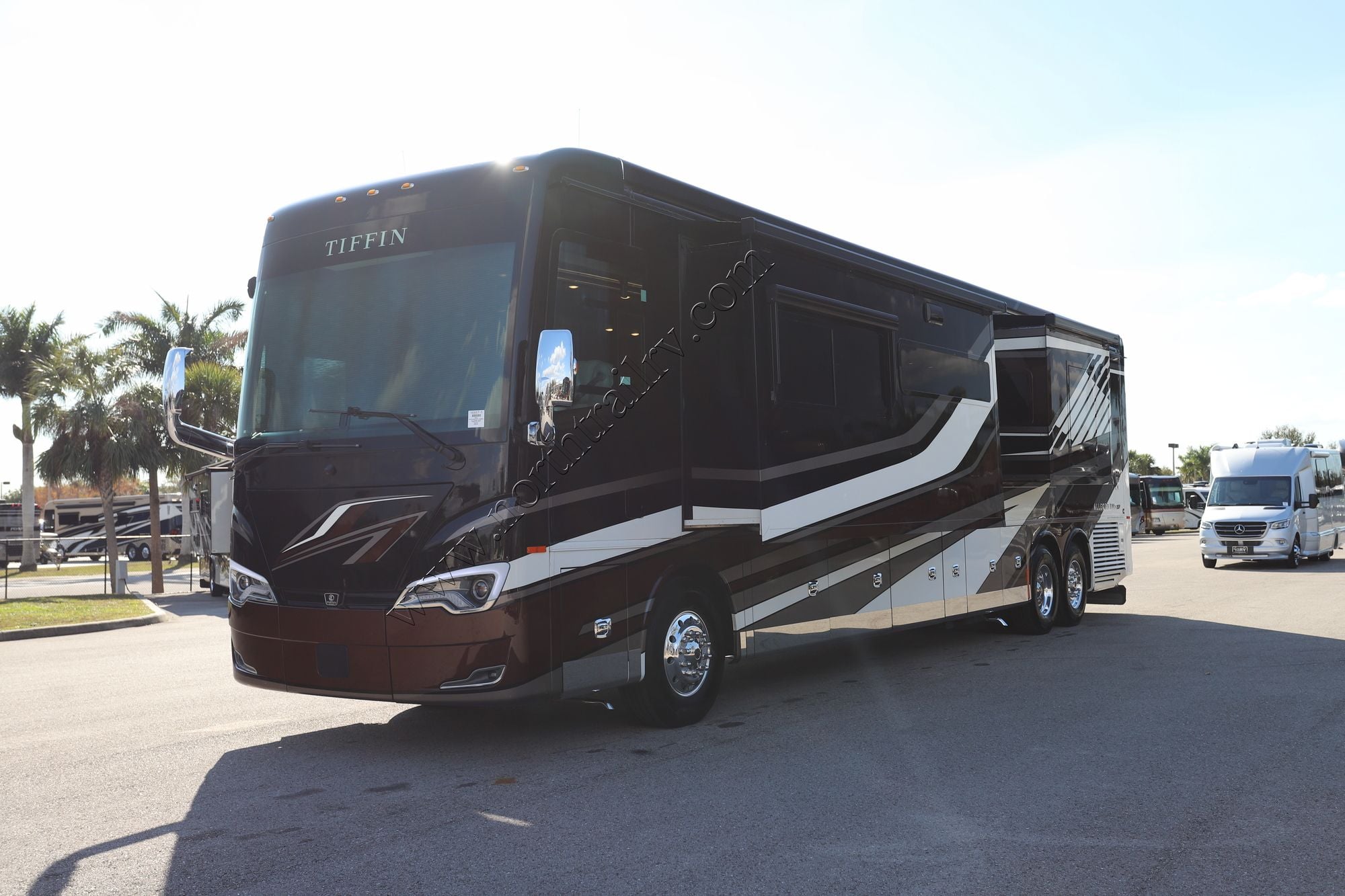 Used 2023 Tiffin Motor Homes Allegro Bus 45OPP Class A  For Sale