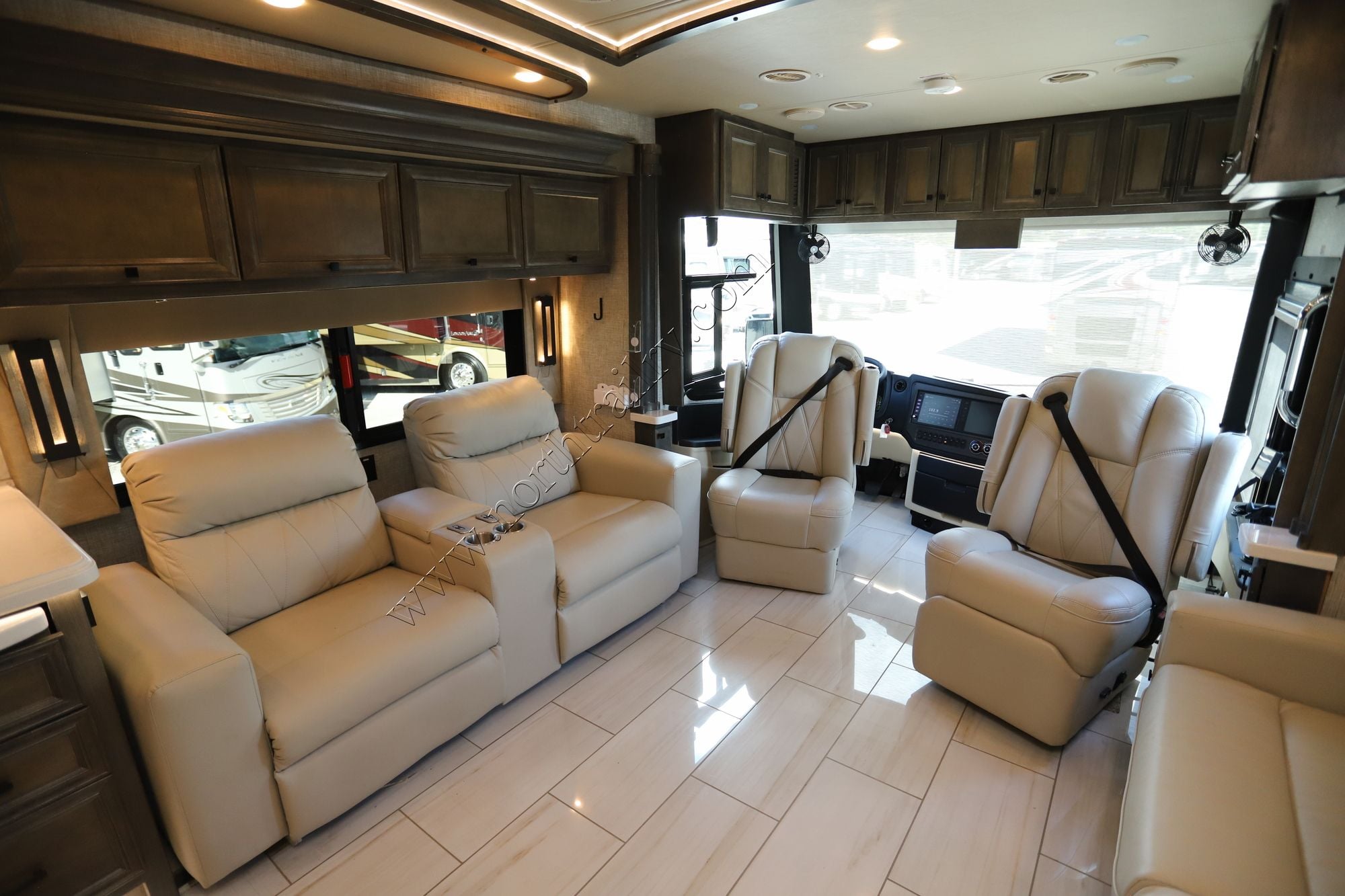 Used 2023 Tiffin Motor Homes Allegro Bus 45OPP Class A  For Sale