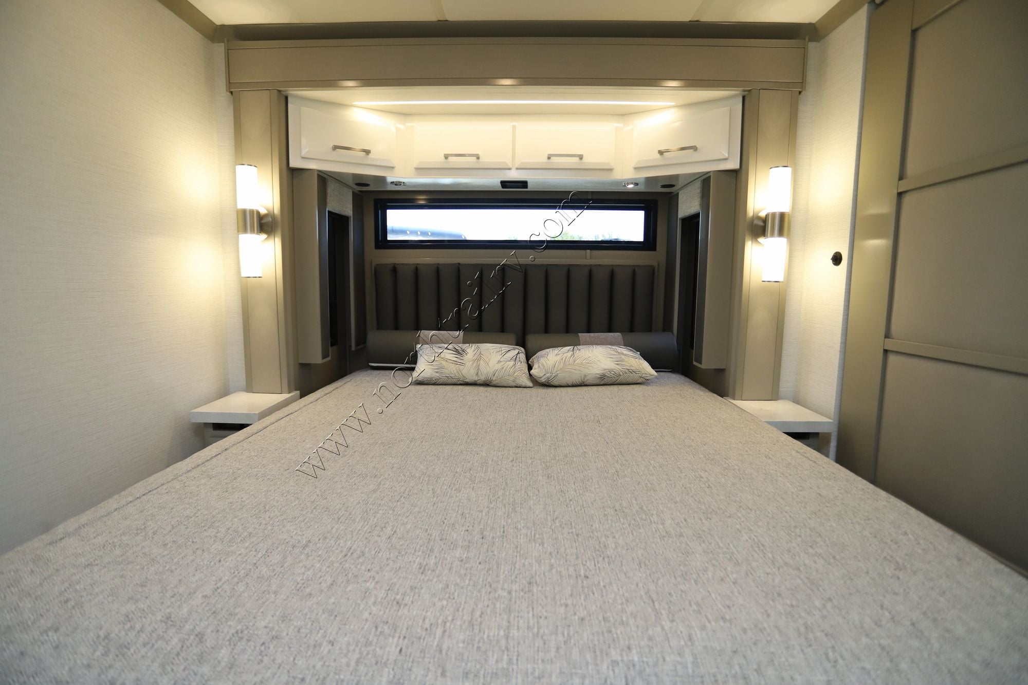 New 2026 Newmar New Aire 3547 Class A  For Sale