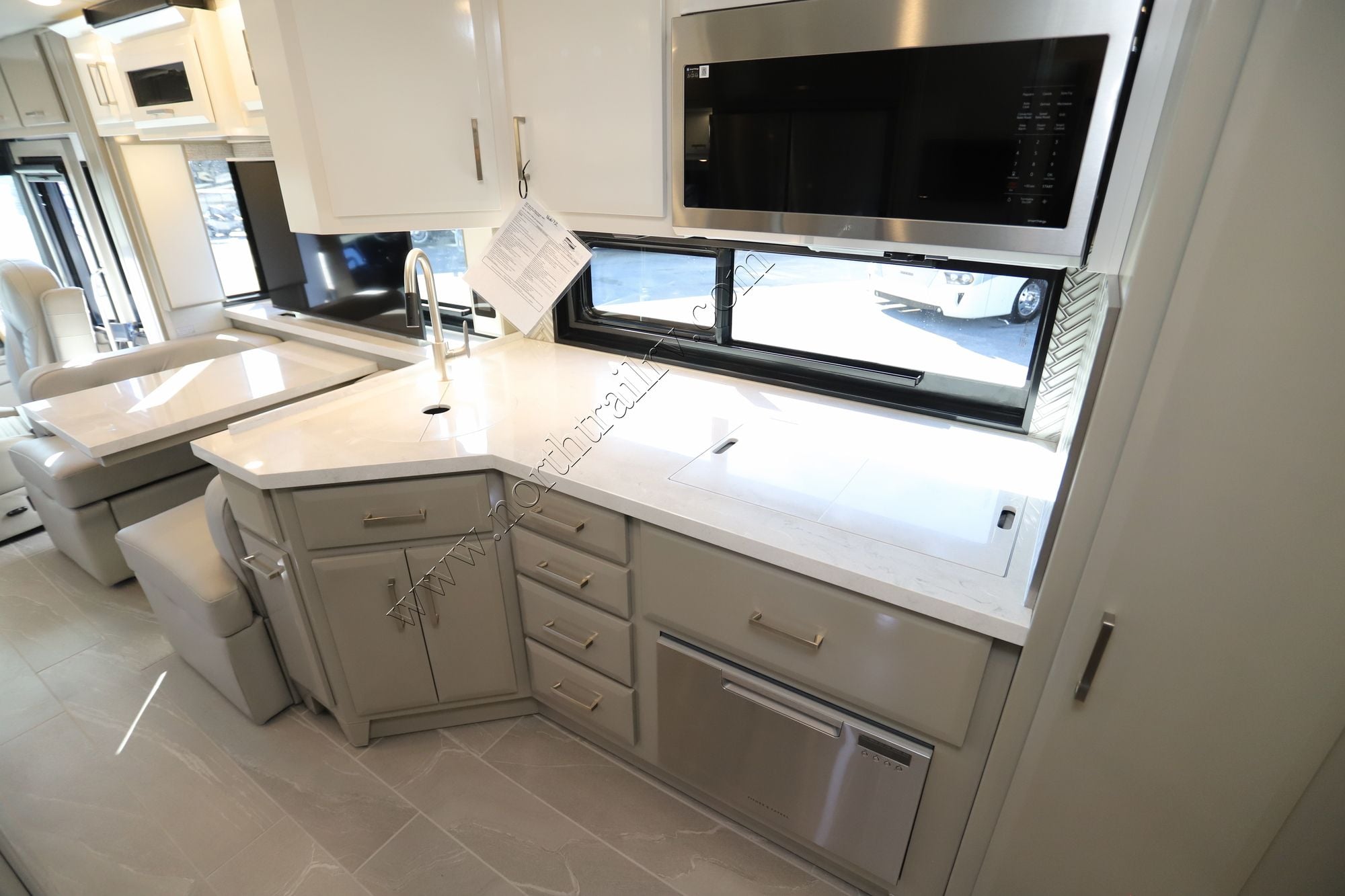 New 2026 Newmar New Aire 3547 Class A  For Sale