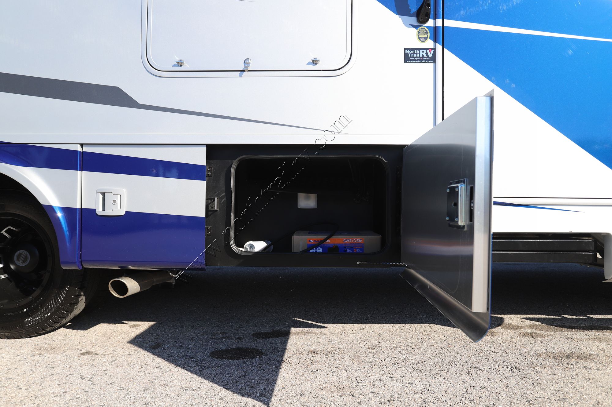 New 2026 Tiffin Motor Homes Wayfarer 25RW Class C  For Sale