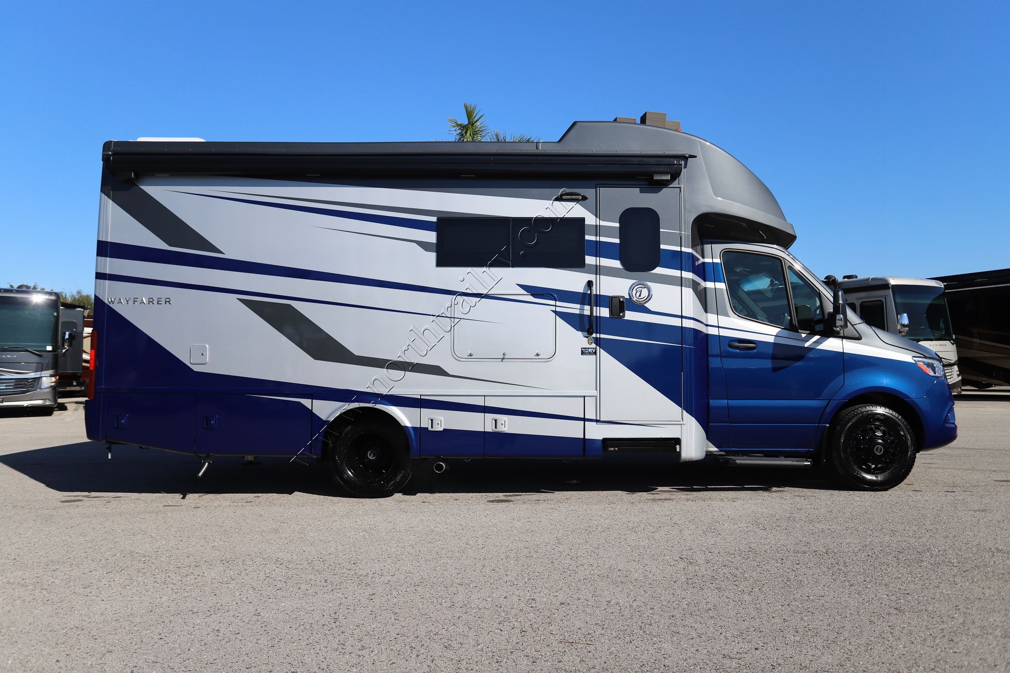 New 2026 Tiffin Motor Homes Wayfarer 25RW Class C  For Sale