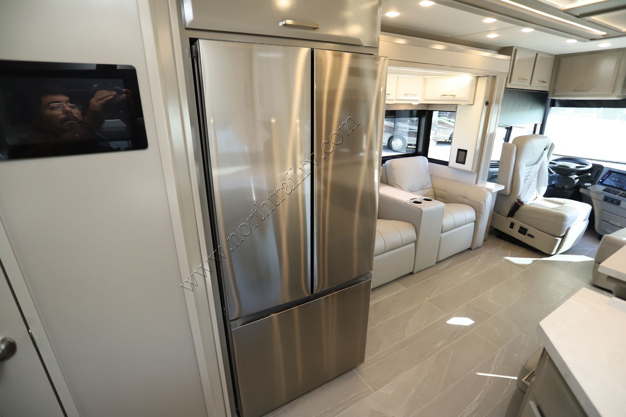 New 2026 Newmar New Aire 3547 Class A  For Sale