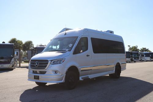 2025 Grech Rv Terreno Ion Awd TOUR