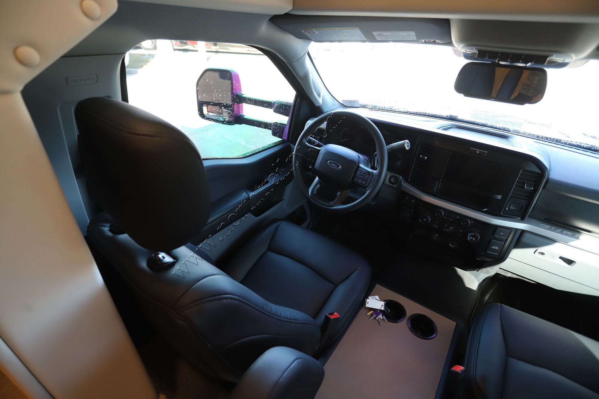 Used 2025 Renegade Rv Veracruz 32VDS Super C  For Sale