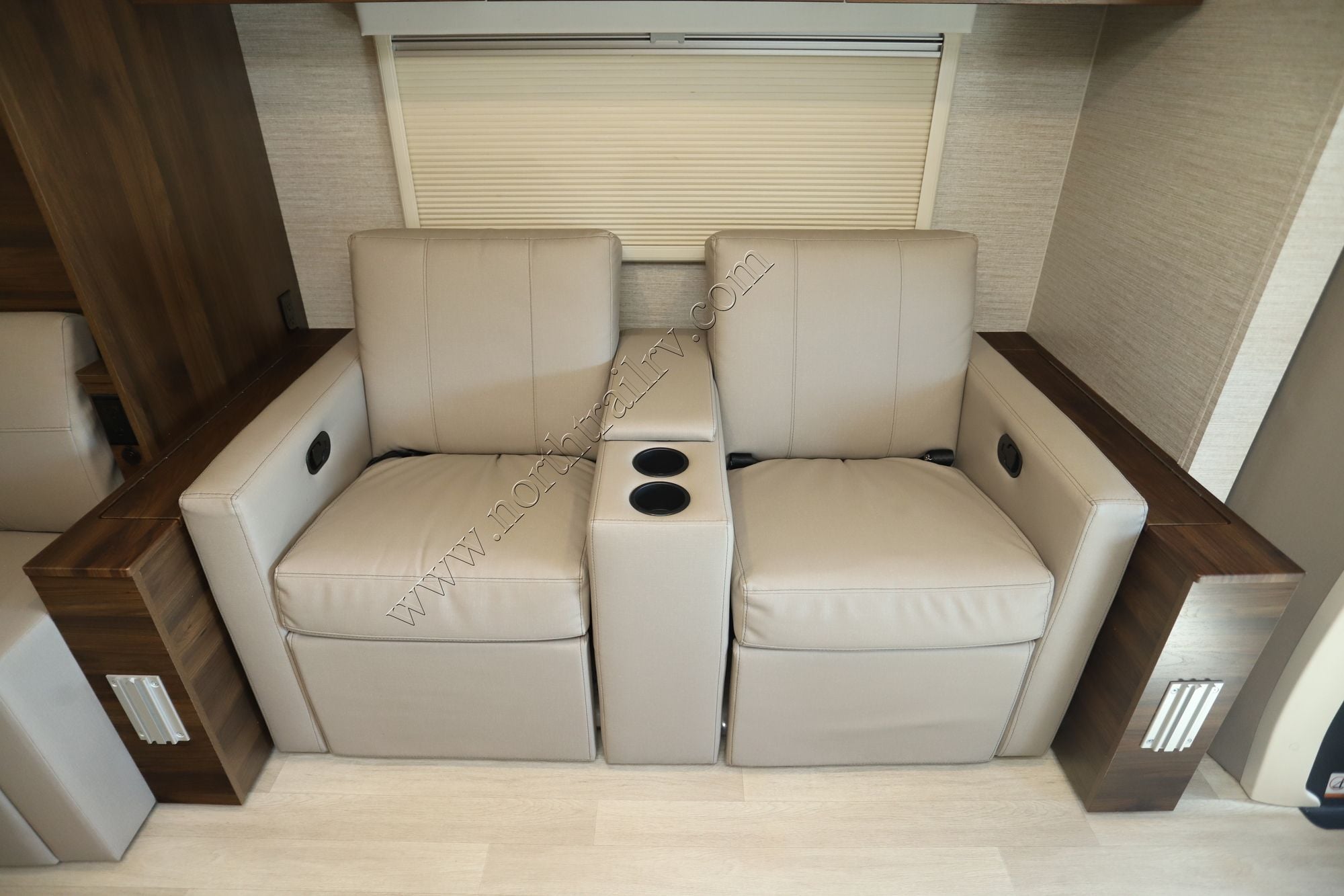 Used 2023 Winnebago View 24D Class C  For Sale