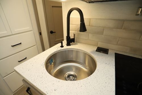 2025 Renegade Rv Veracruz 32VDS