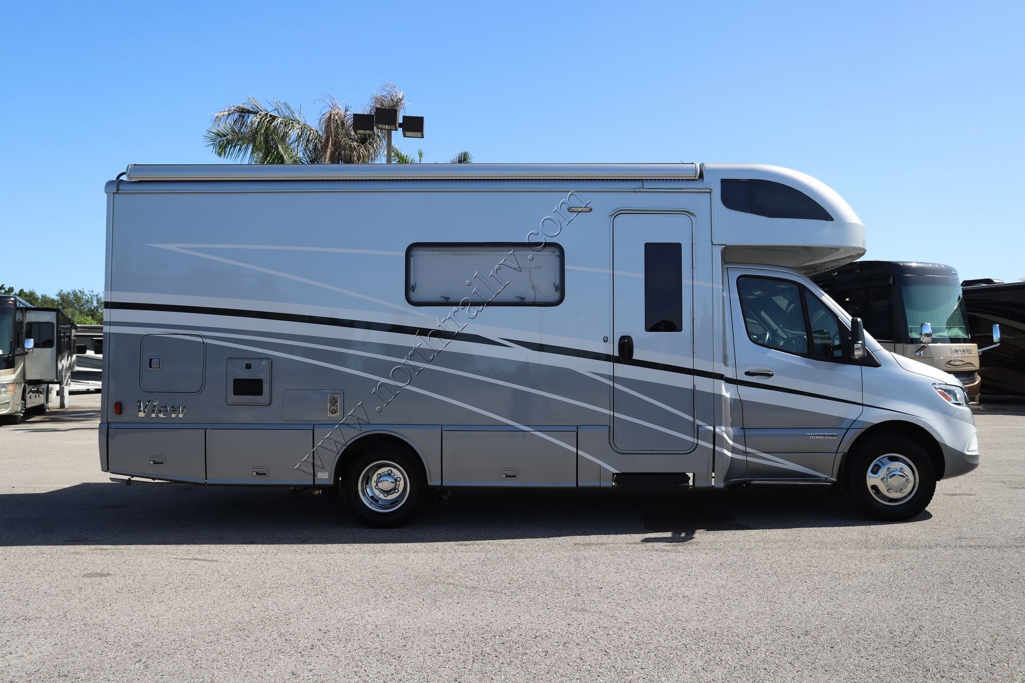 Used 2023 Winnebago View 24D Class C  For Sale