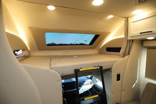 2025 Renegade Rv Veracruz 32VDS