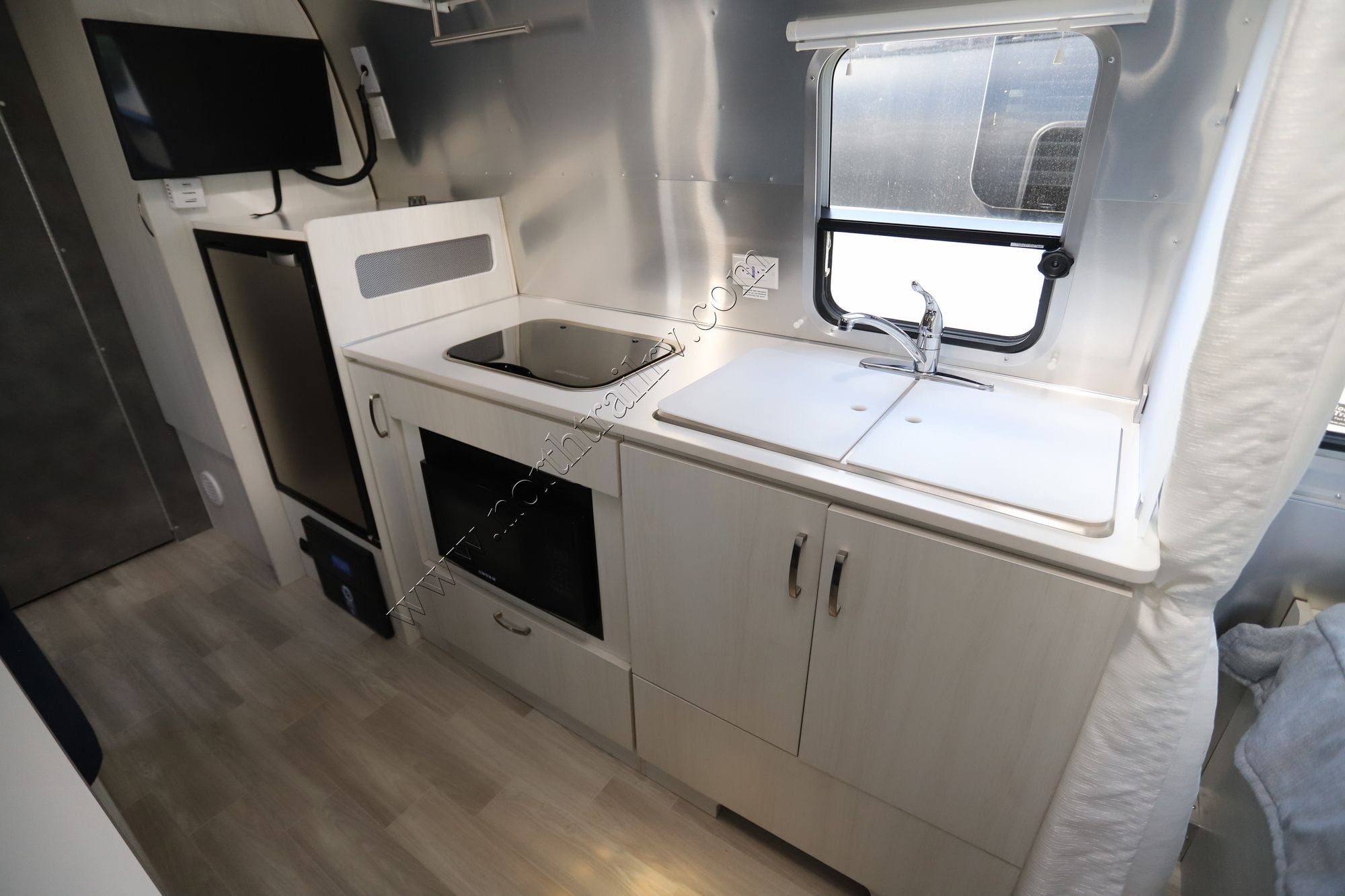 Used 2024 Airstream Bambi 22FB Travel Trailer  For Sale