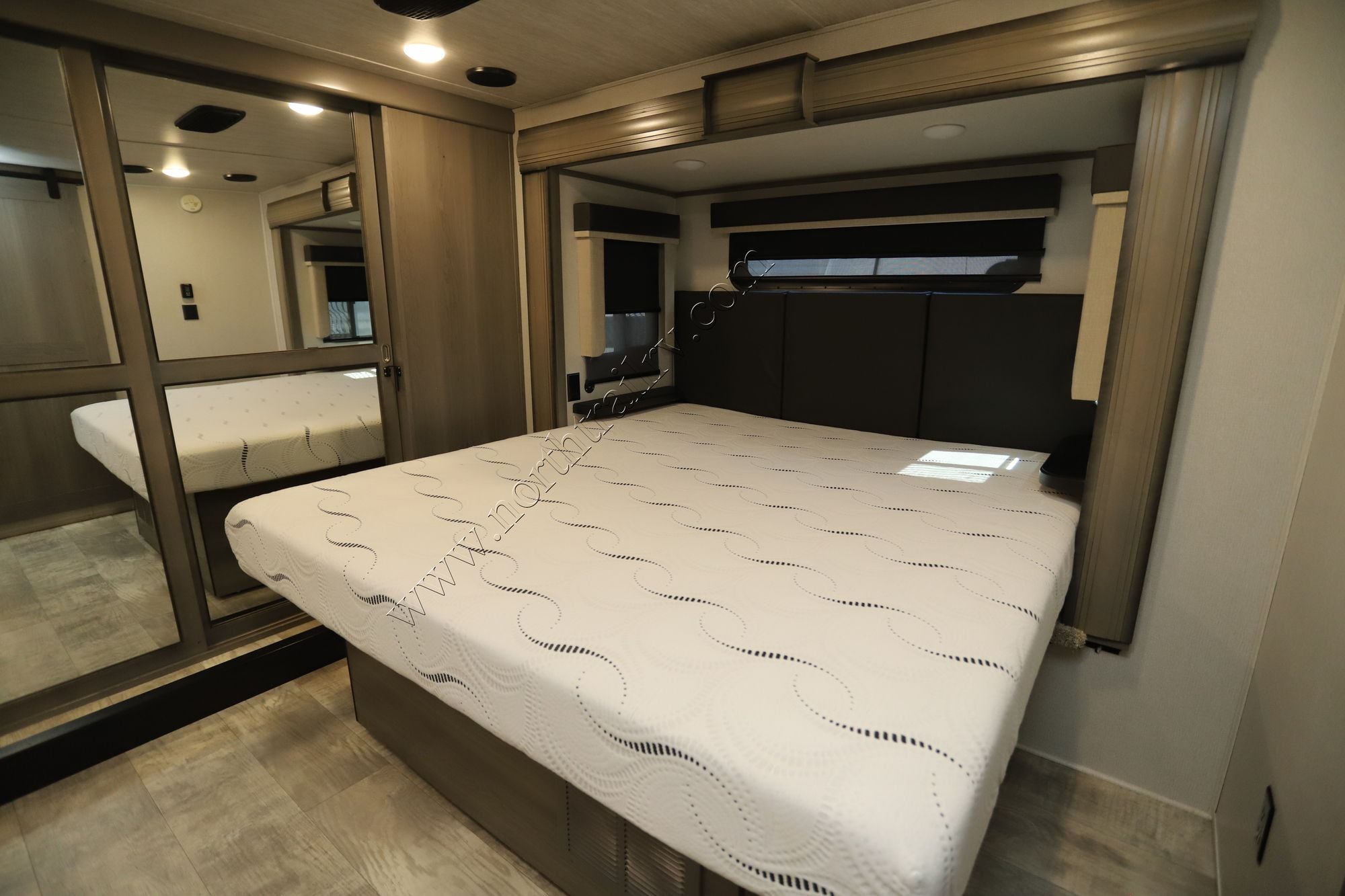 Used 2021 Keystone Montana 3781RL Fifth Wheel  For Sale