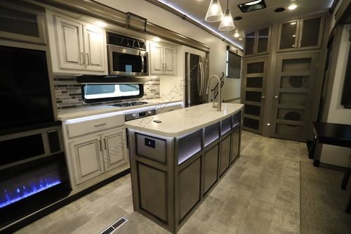 2021 Keystone Montana 3781RL