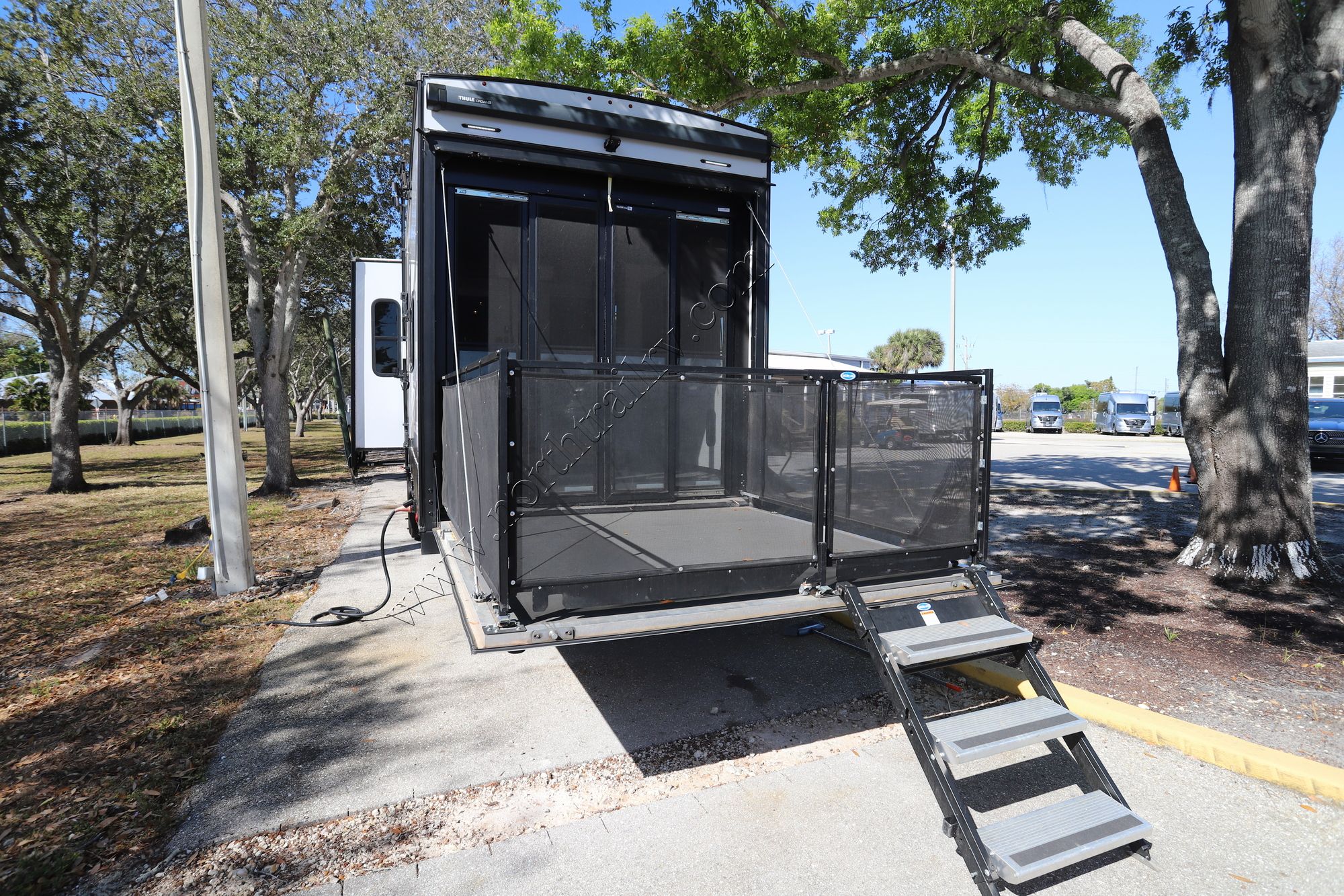 Used 2022 Alliance Valor 42V13 Fifth Wheel  For Sale