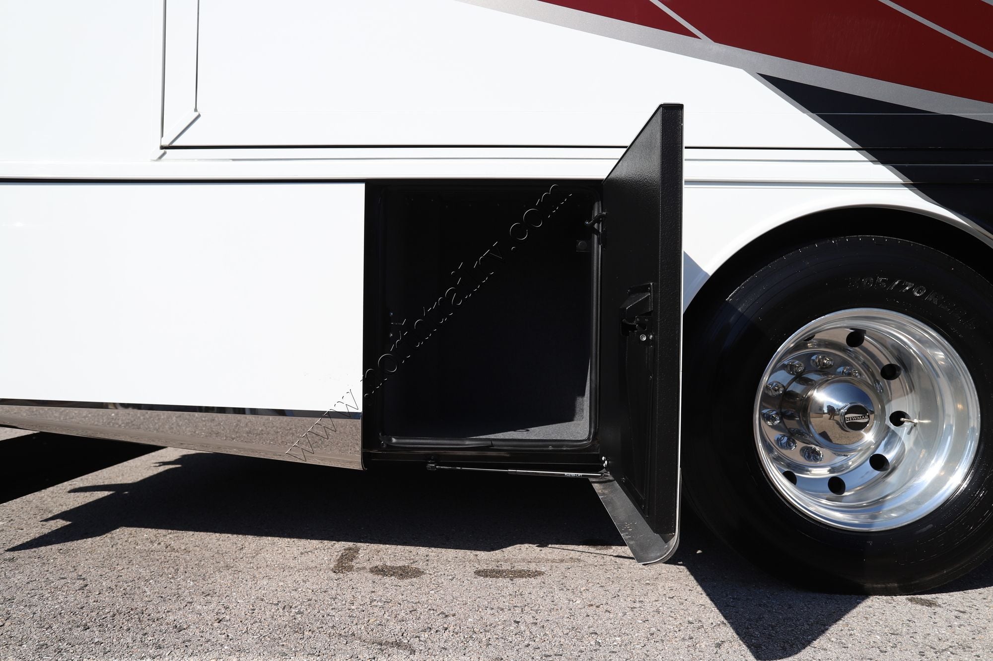 New 2026 Newmar New Aire 3543 Class A  For Sale