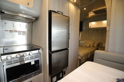 2023 Airstream International 23 TWIN Travel Trailer