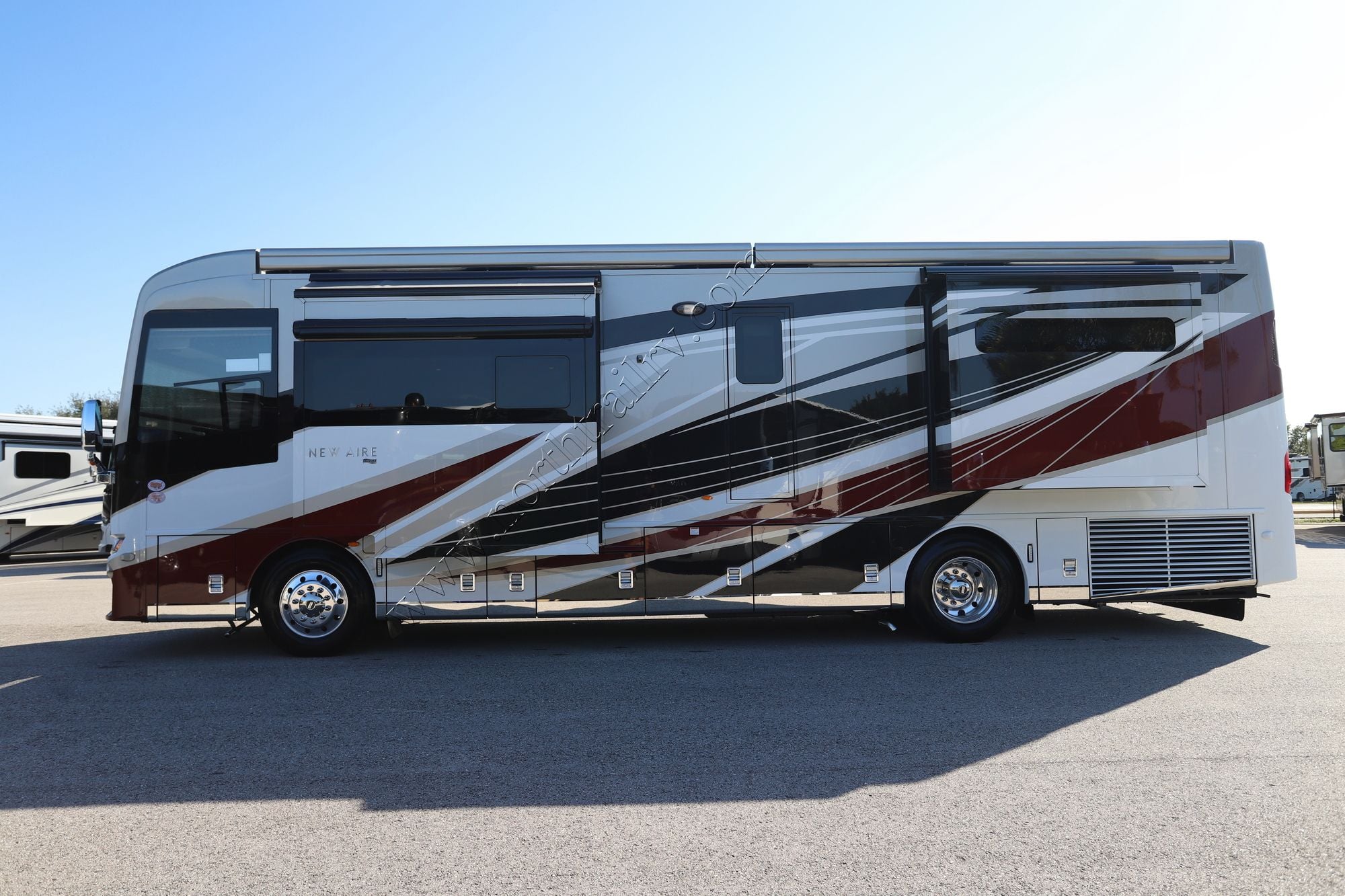 New 2026 Newmar New Aire 3543 Class A  For Sale