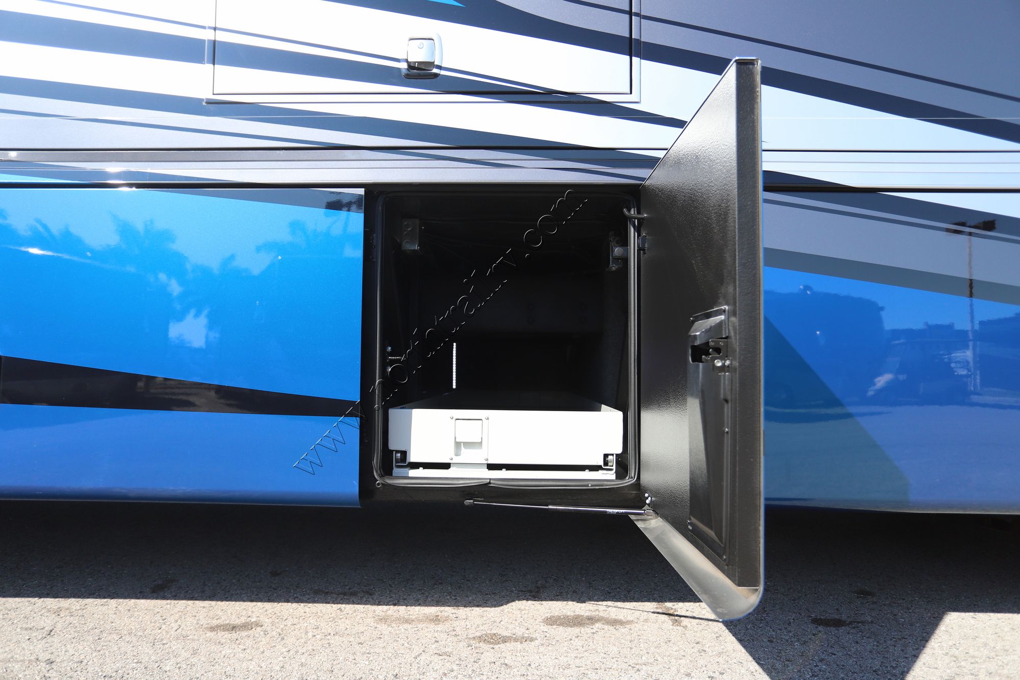 New 2026 Newmar Dutch Star 4369 Class A  For Sale