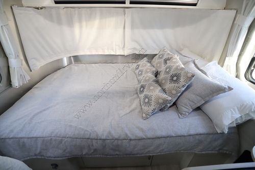 2024 Airstream Bambi 22FB Travel Trailer