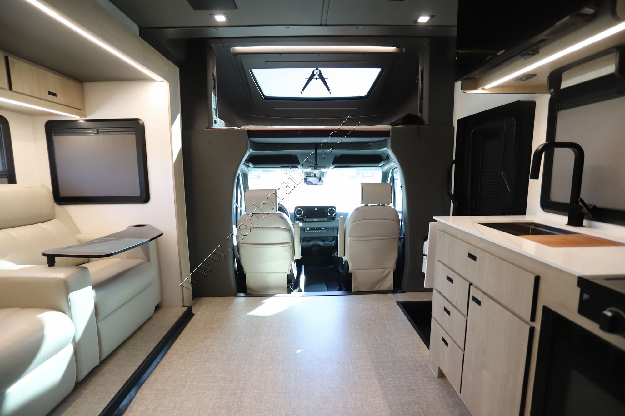 Used 2025 Grand Design Lineage 25FW Class C  For Sale