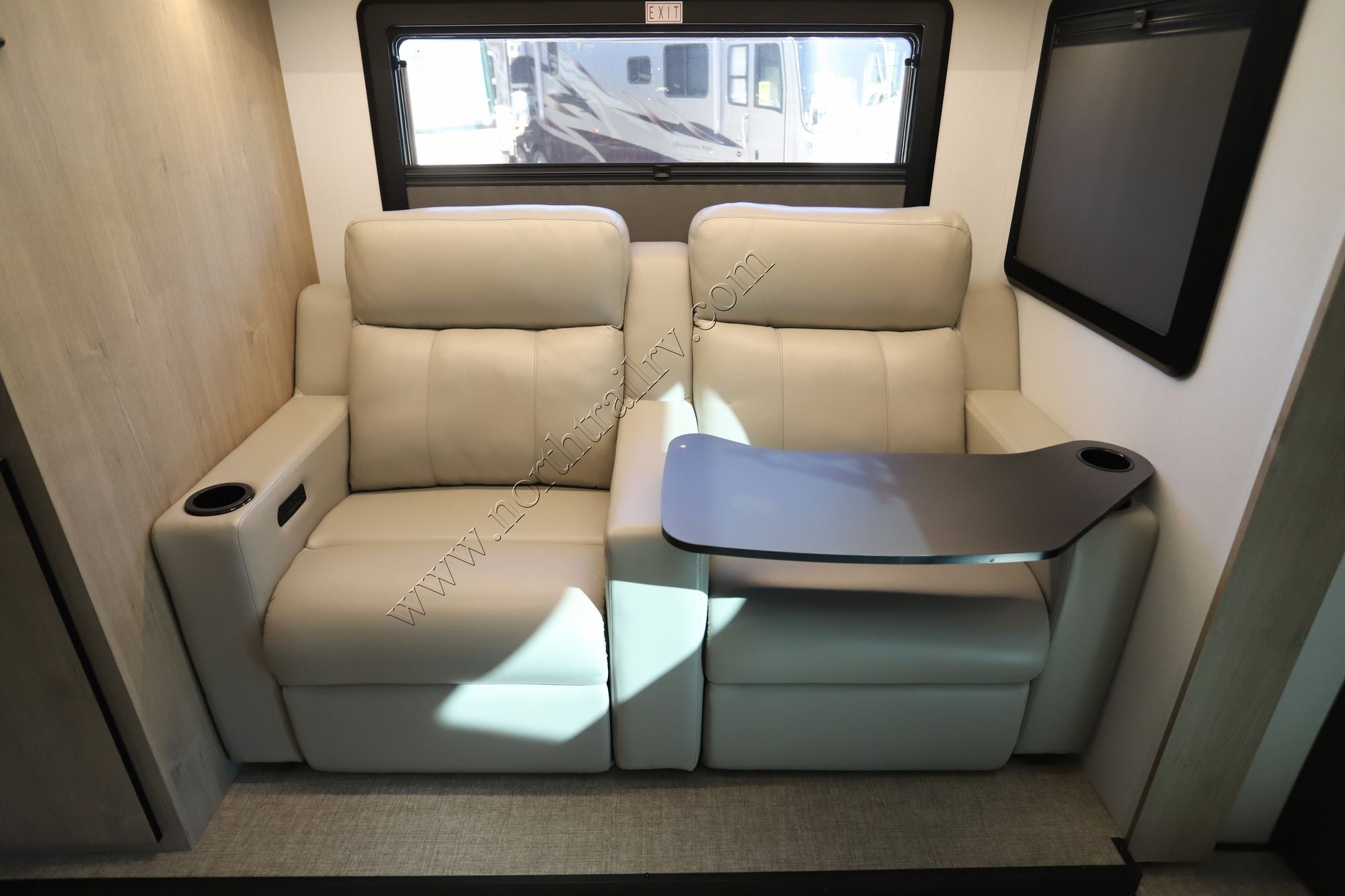 Used 2025 Grand Design Lineage 25FW Class C  For Sale