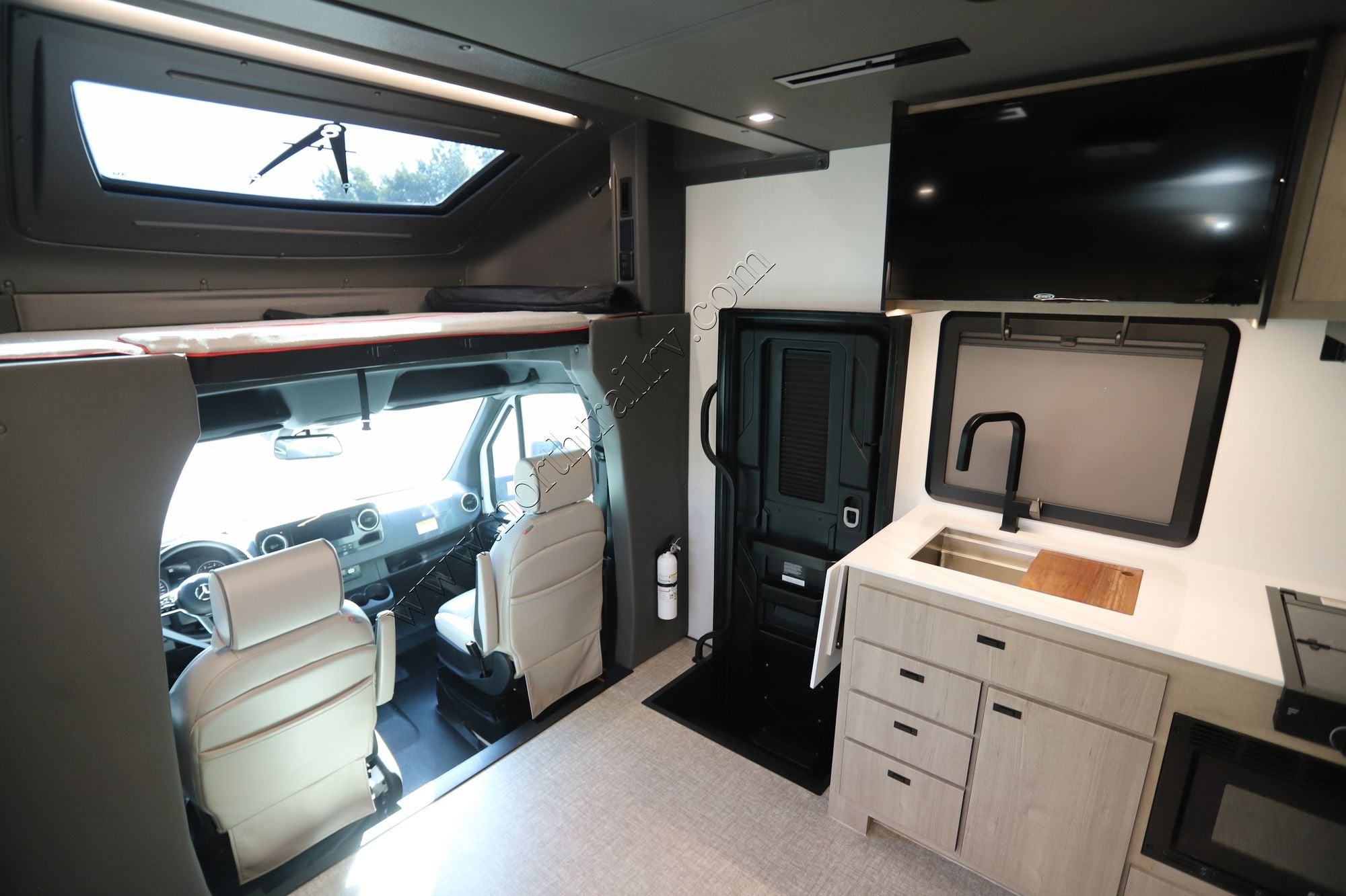 Used 2025 Grand Design Lineage 25FW Class C  For Sale