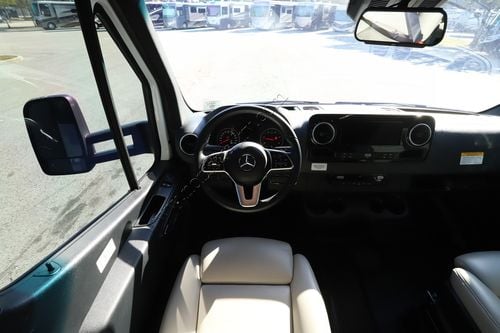 2025 Grand Design Lineage 25FW