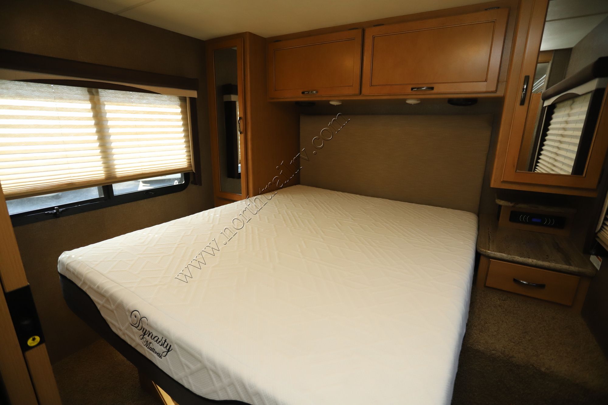 Used 2017 Thor Ace 29.2 Class A  For Sale