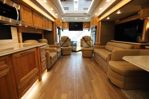 2022 Tiffin Motor Homes Phaeton 40IH