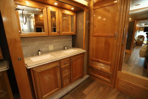 2022 Tiffin Motor Homes Phaeton 40IH