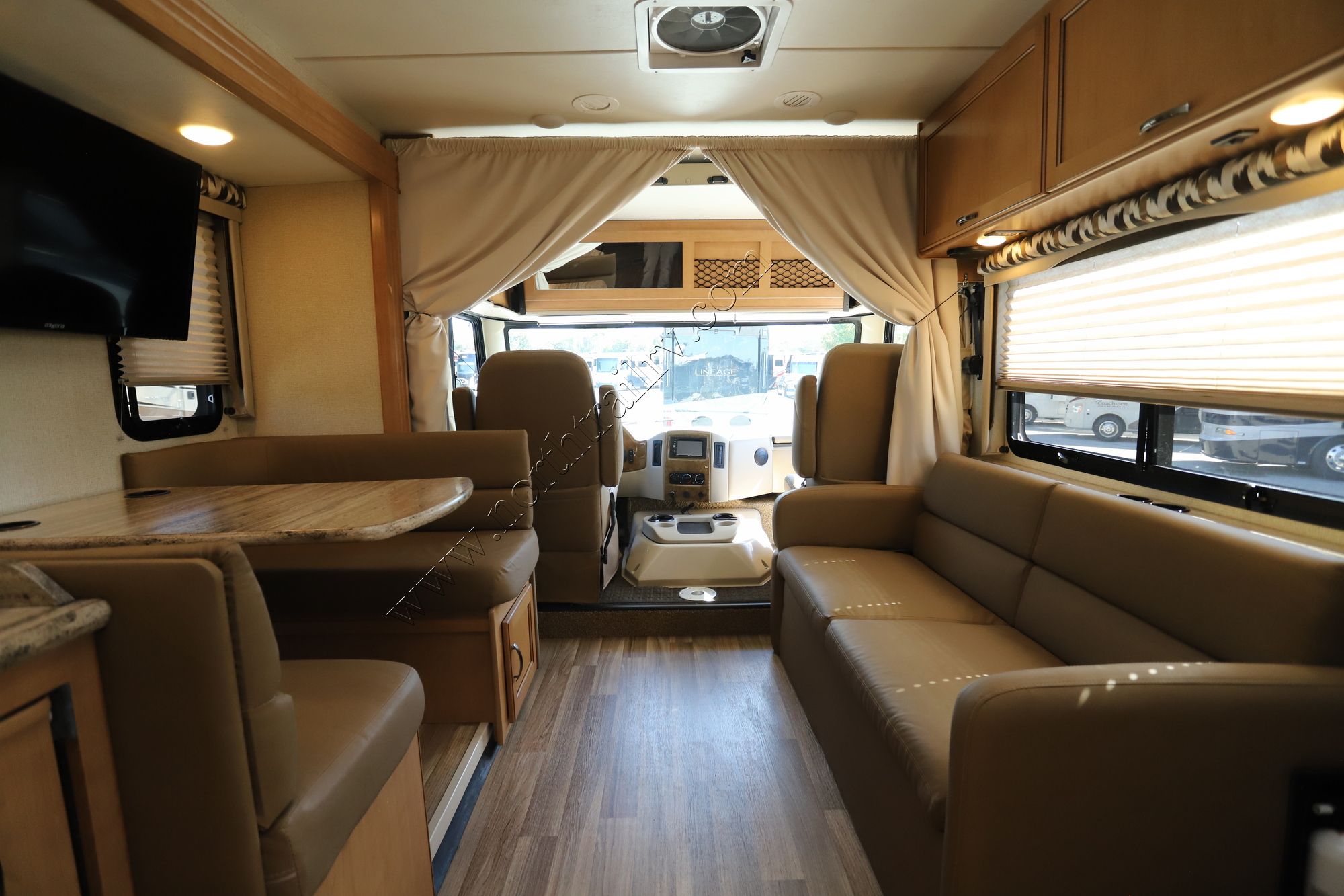 Used 2017 Thor Ace 29.2 Class A  For Sale