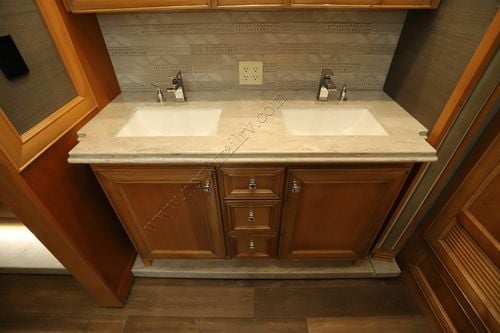 2022 Tiffin Motor Homes Phaeton 40IH