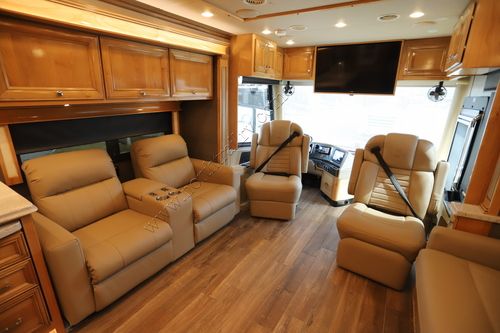 2022 Tiffin Motor Homes Phaeton 40IH