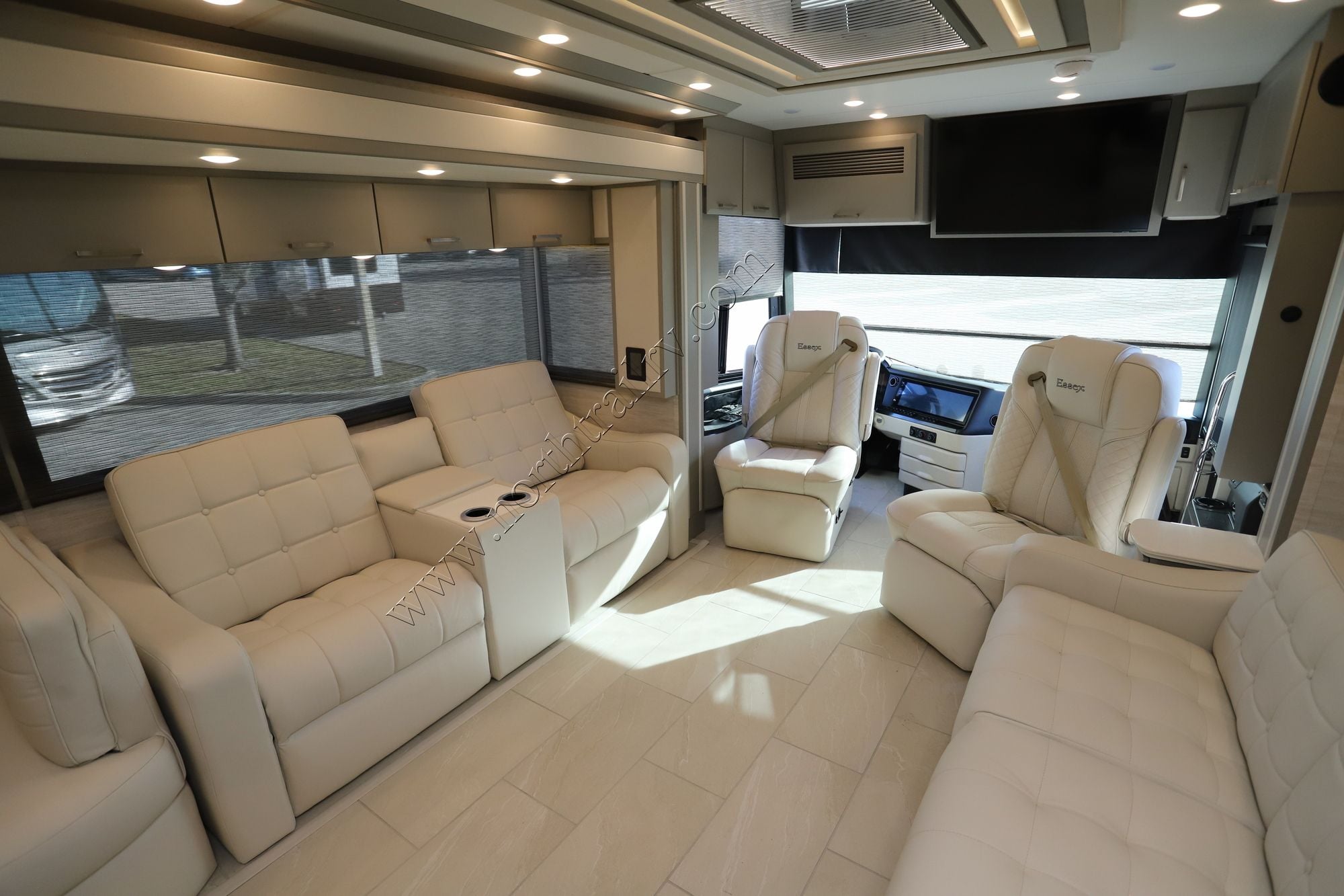 New 2026 Newmar Essex 4551 Class A  For Sale