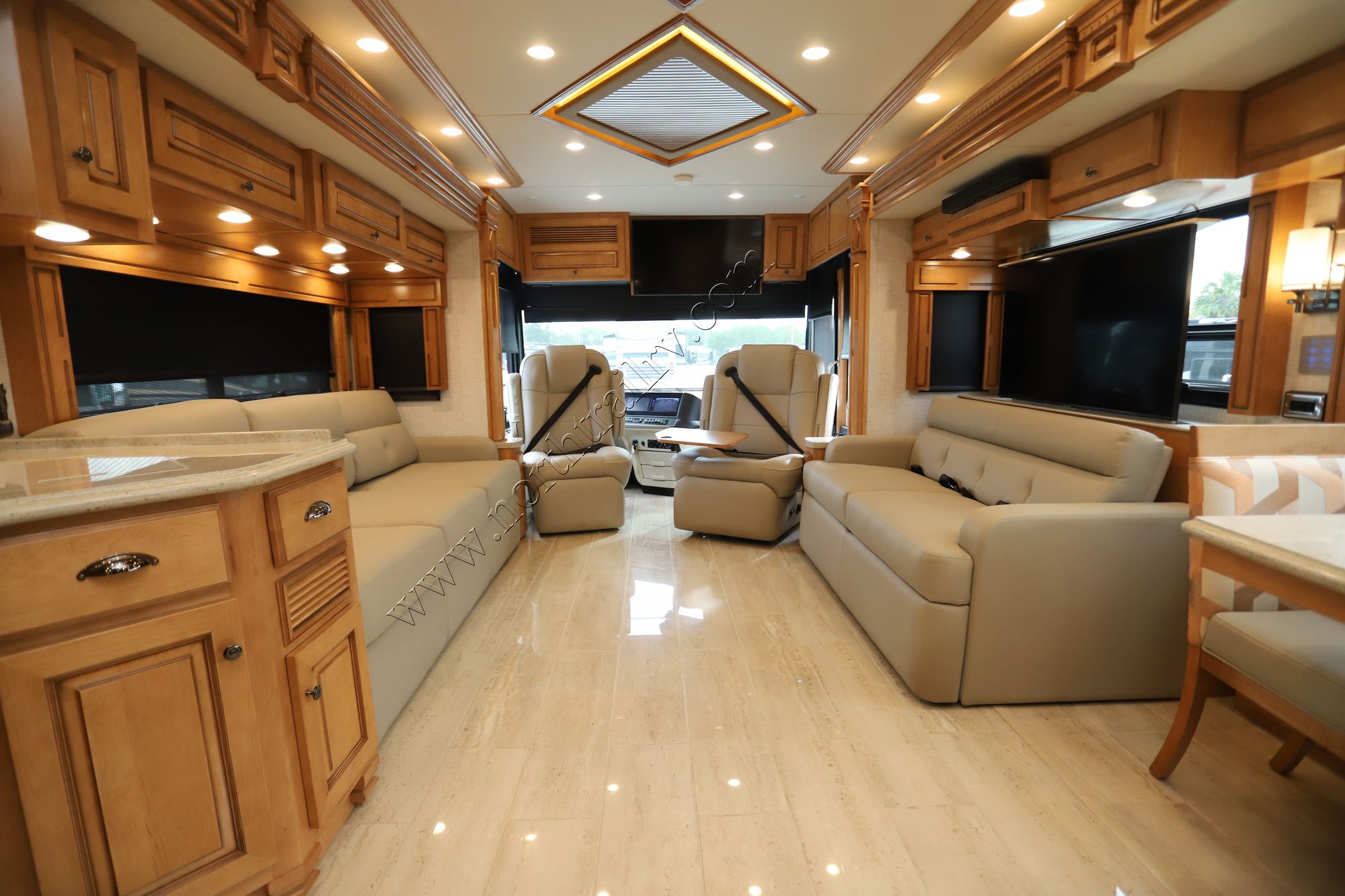 Used 2022 Newmar Dutch Star 4020 Class A  For Sale