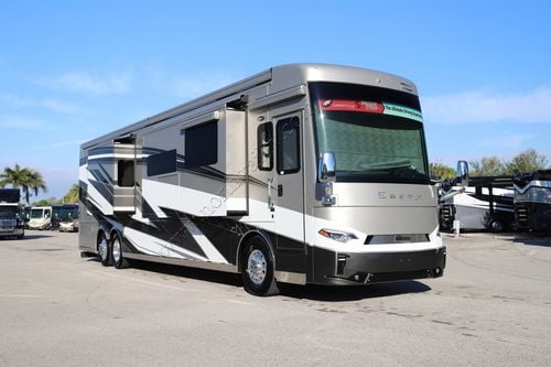 2026 Newmar Essex 4551