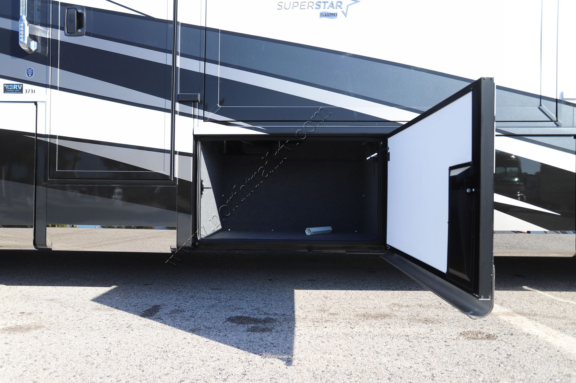 Used 2024 Newmar Super Star 3731 Super C  For Sale