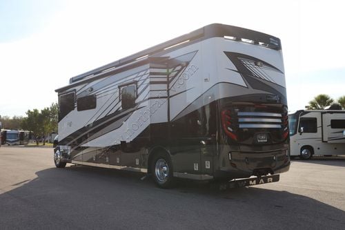 2024 Newmar Super Star 3731