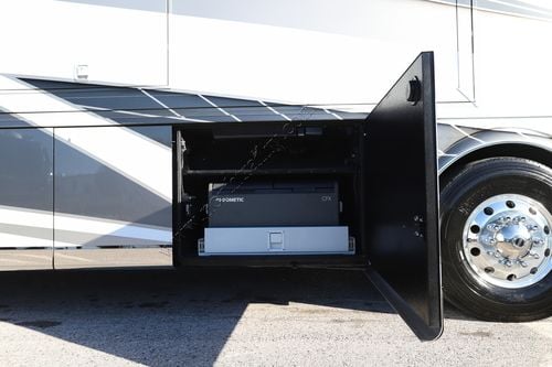 2026 Newmar Essex 4551