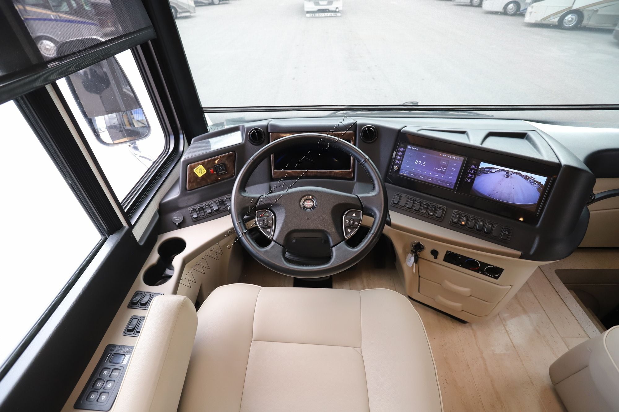 Used 2022 Newmar Dutch Star 4020 Class A  For Sale