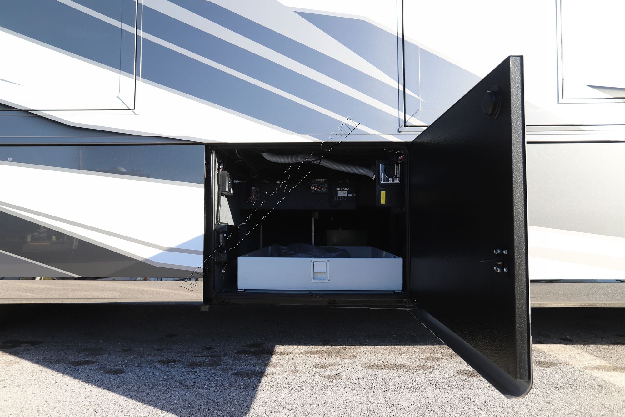 New 2026 Newmar Essex 4551 Class A  For Sale