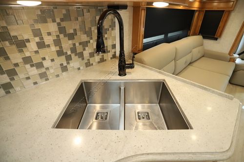 2022 Newmar Dutch Star 4020