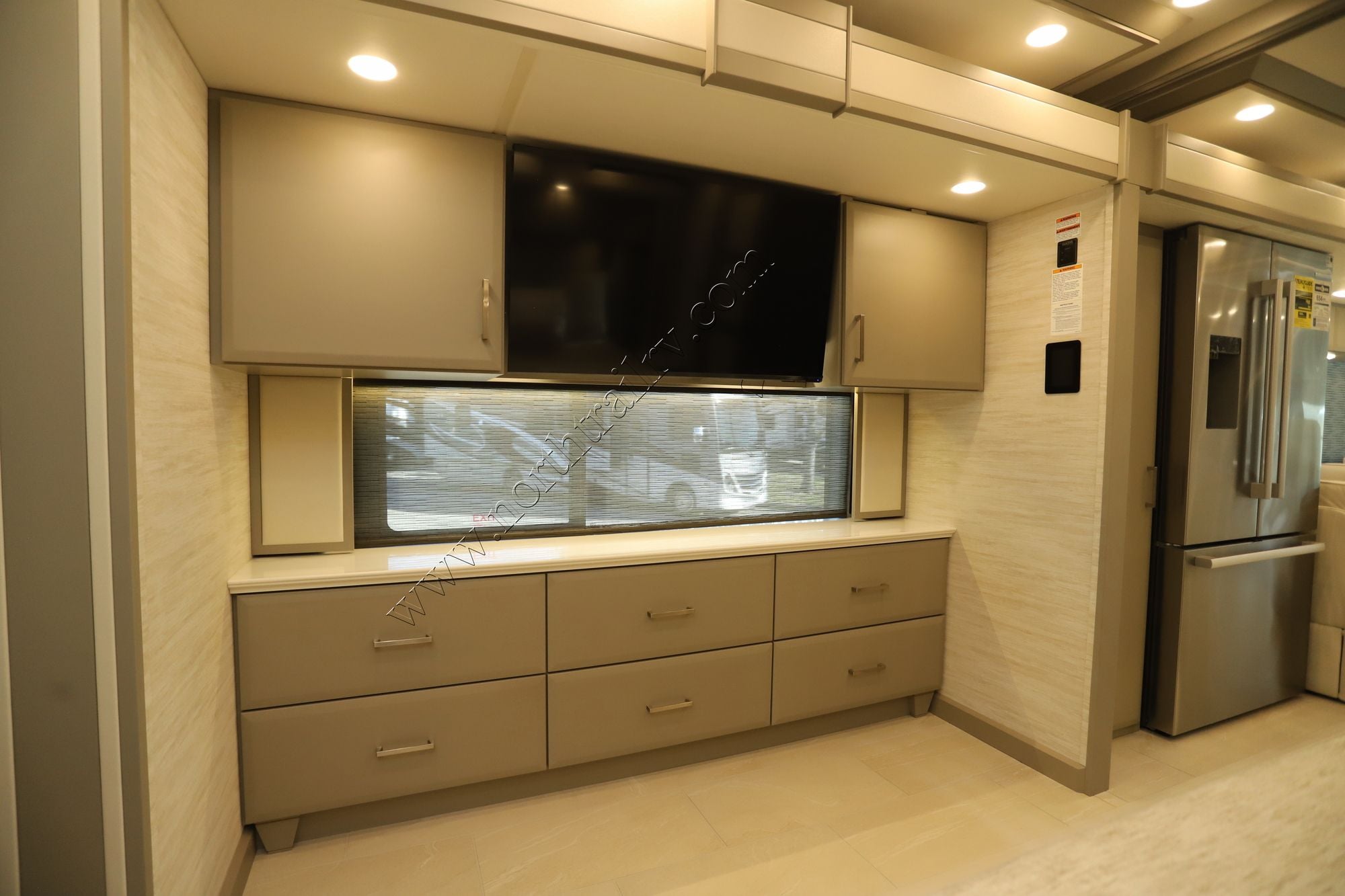 New 2026 Newmar Essex 4551 Class A  For Sale