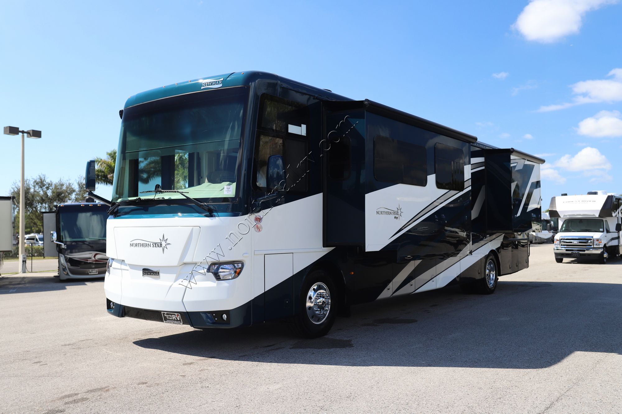 New 2026 Newmar Northern Star 4011 Class A  For Sale