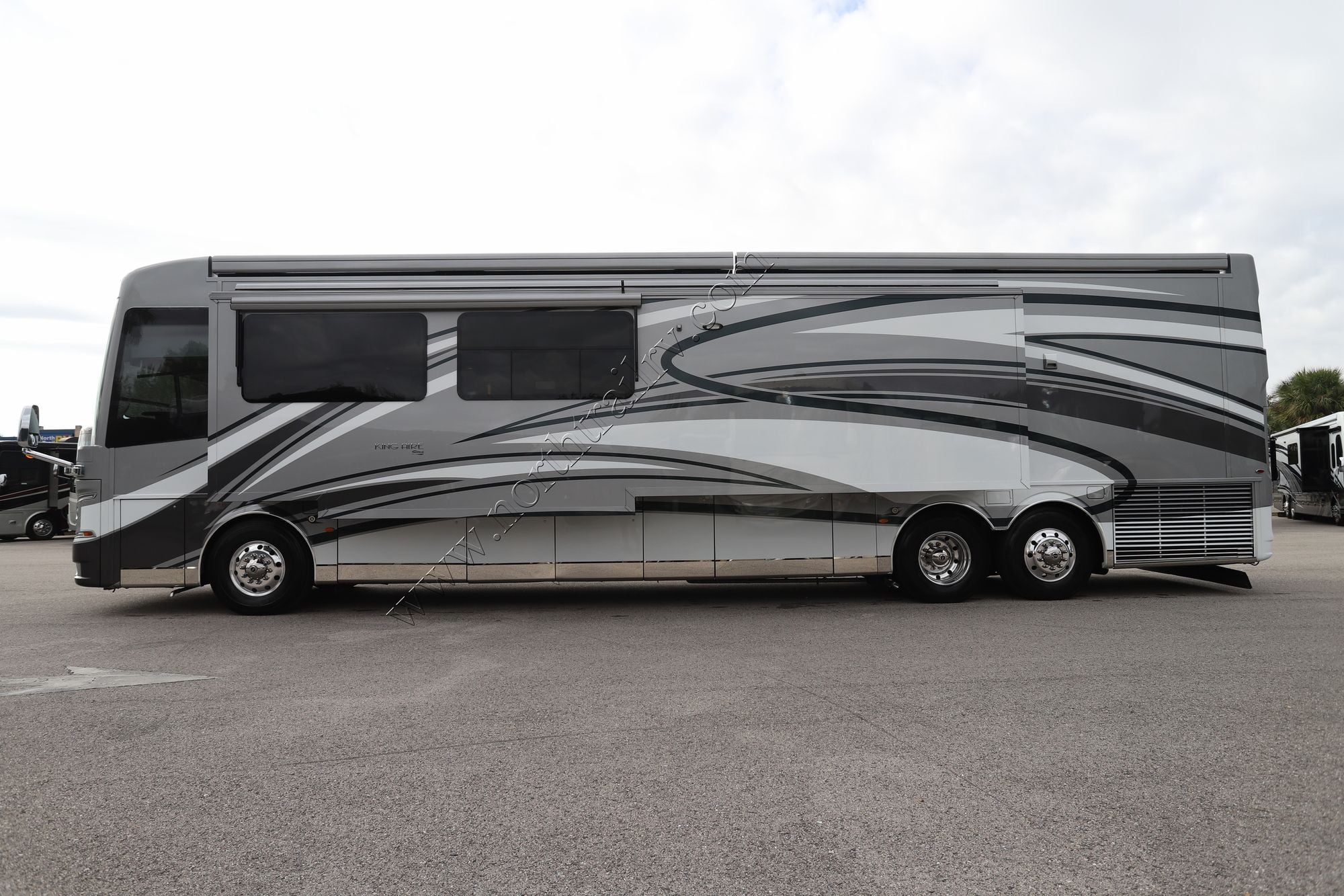 Used 2019 Newmar King Aire 4531 Class A  For Sale
