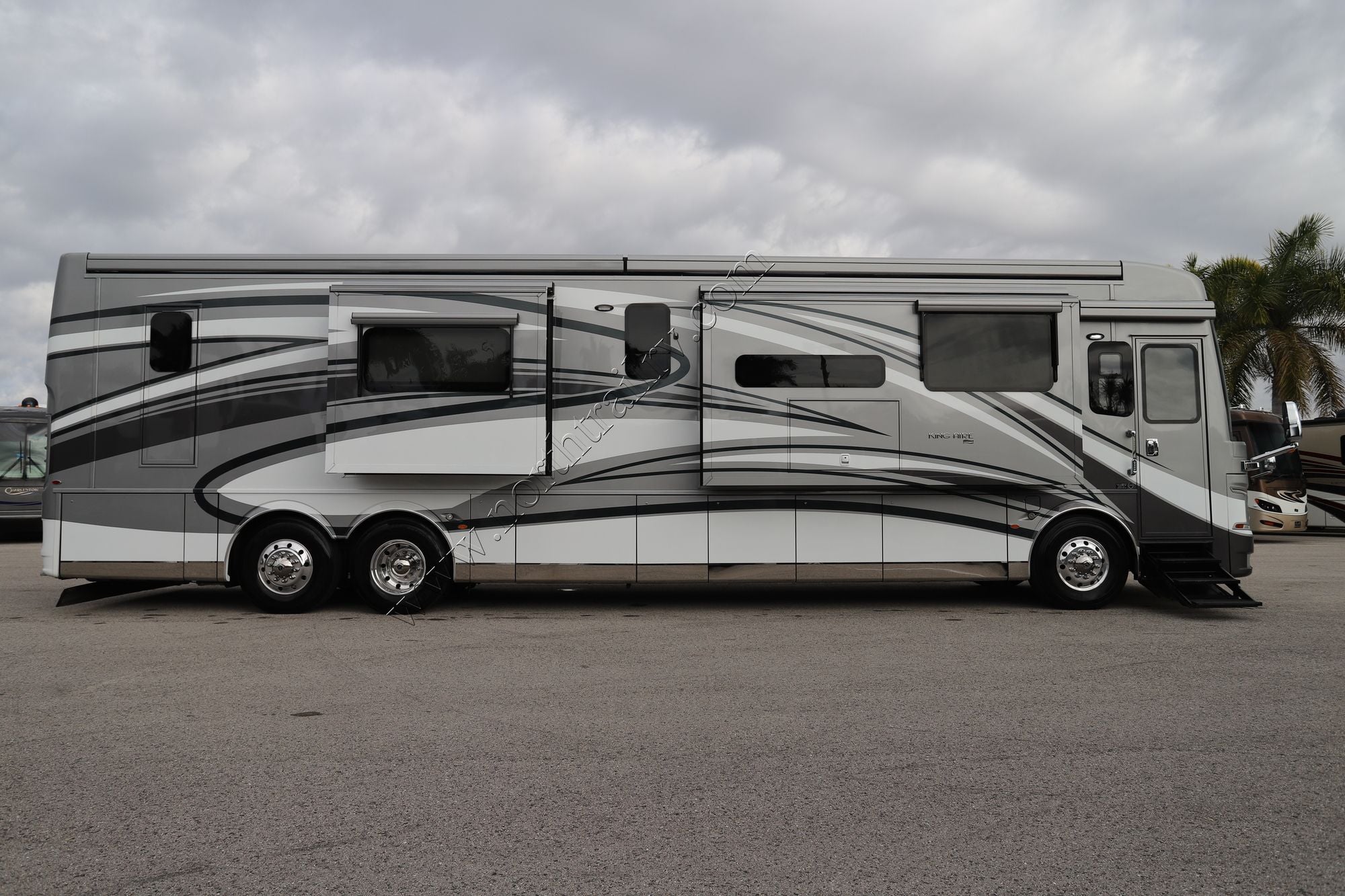 Used 2019 Newmar King Aire 4531 Class A  For Sale